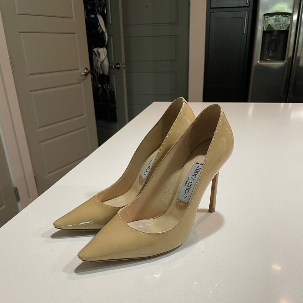 Jimmy Choo patent leather 4” heels